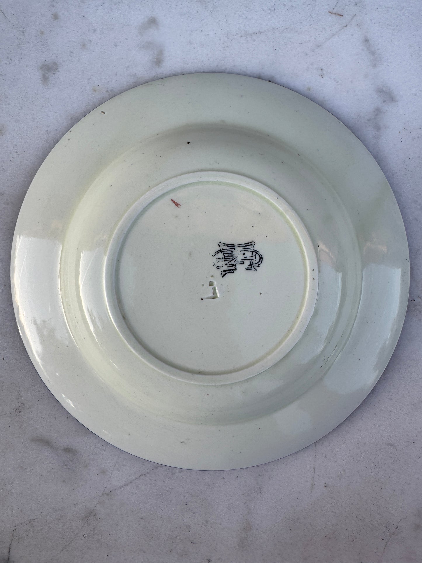 Gien Faience Plate – French Hand-Painted Floral Dish with Butterfly – Vintage 18.5 cm