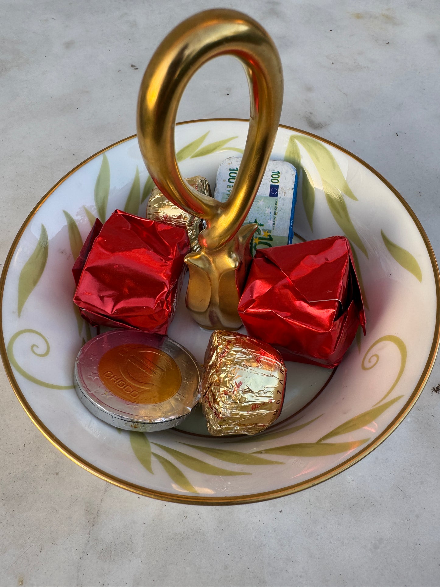 Bernardaud Frivole French Porcelain Candy Tray – Limoges Dessert Dish – 15cm