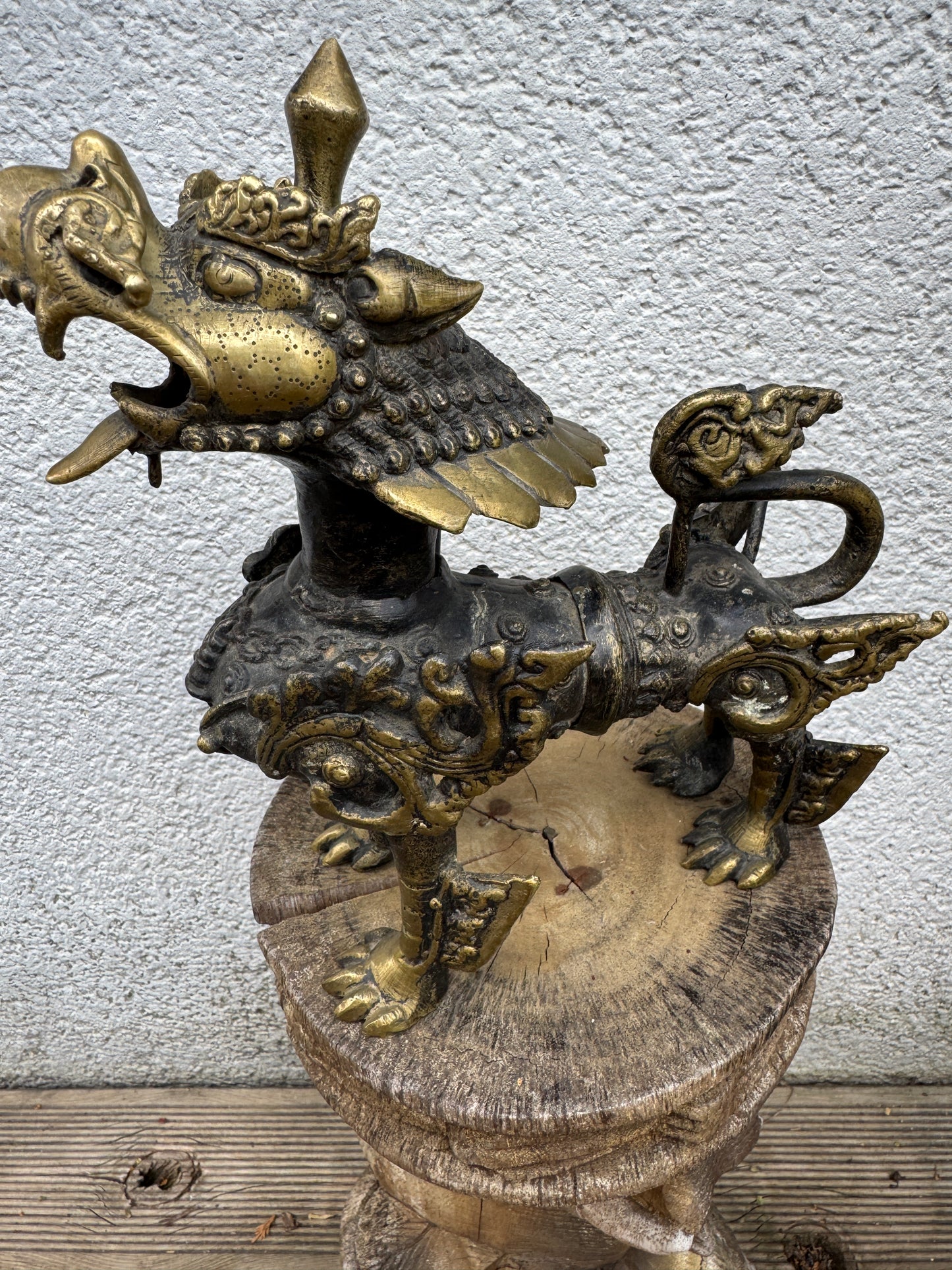 Vintage Nepalese Bronze Temple Lion – Ritual Snow Lion Sculpture – Tibetan Buddhist Altar Guard