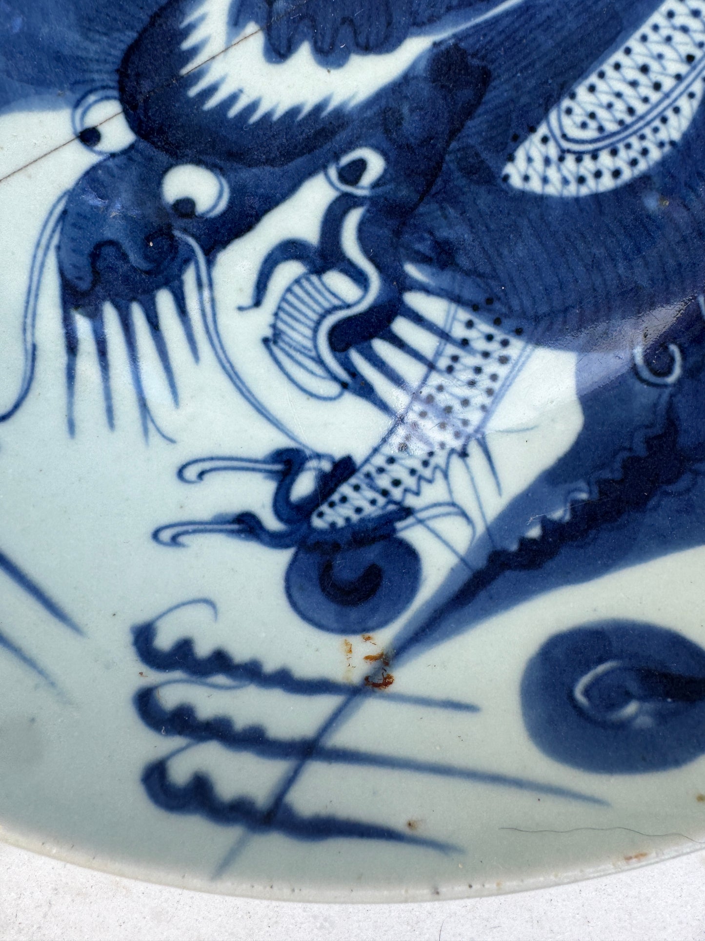 Antique Chinese Dragon Plate – Gallery Restored with Bronze Staples – Qing Dynasty Style – 27.7 cm