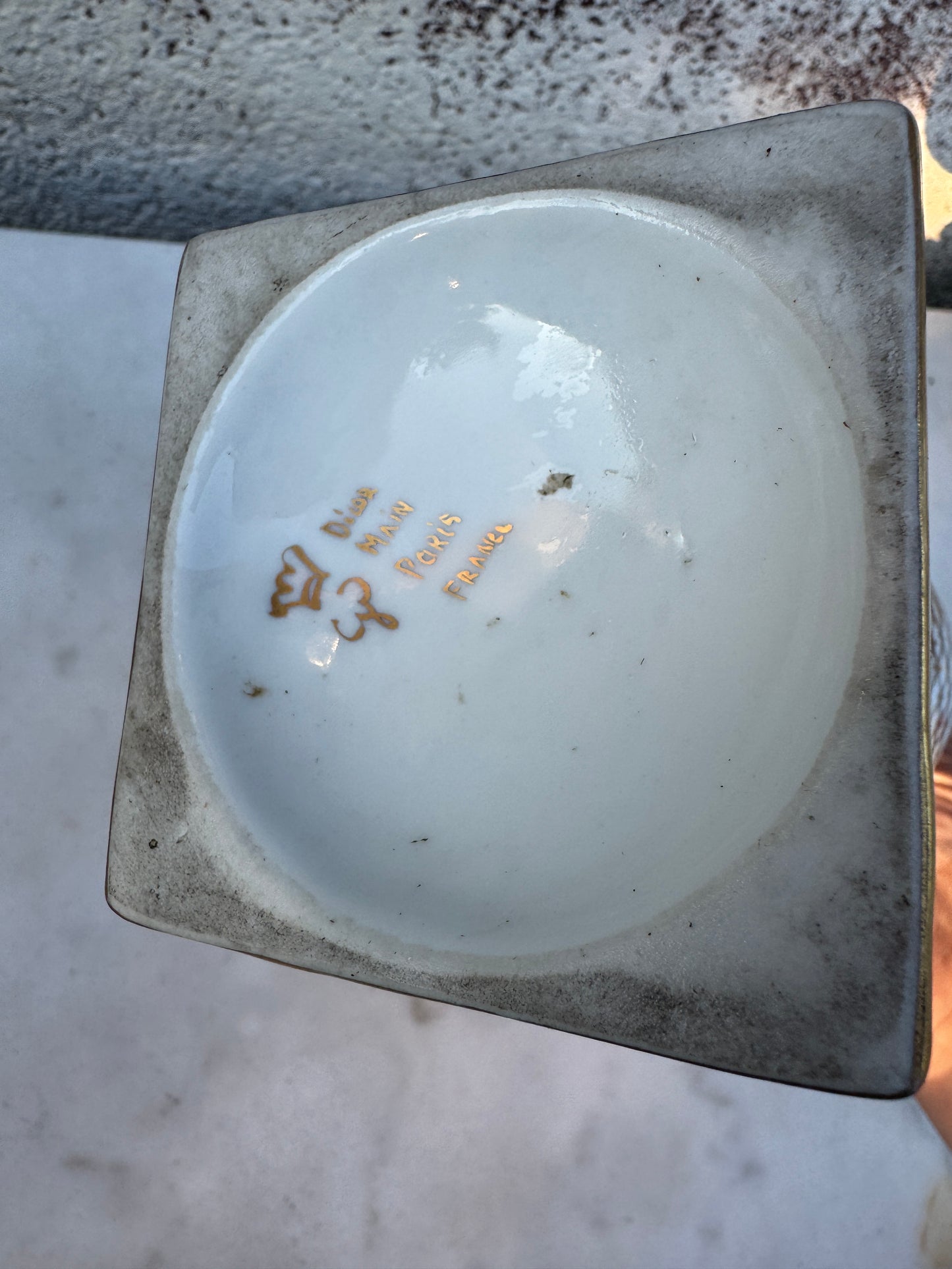 Antique French Porcelain Vase – Paris Décor Main – 30.5 cm