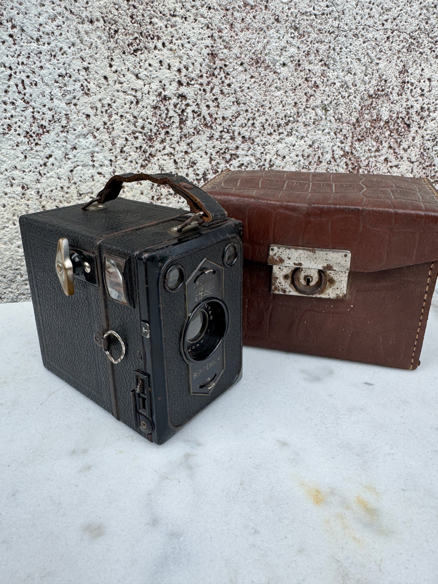 Zeiss Ikon Box-Tengor 54/2 Camera – 1930s German Medium Format with Case