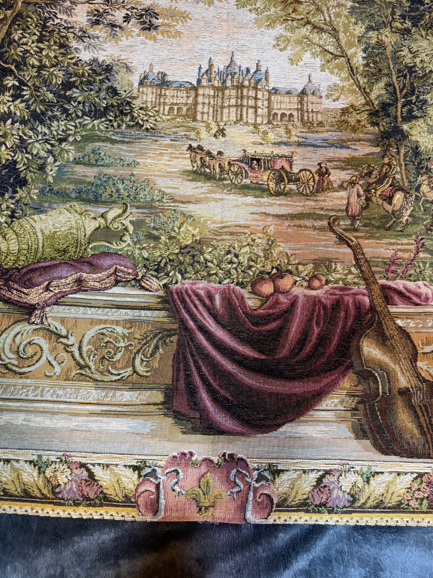 Large French Tapestry Wall Hanging - Verdure Au Château - Art de Lys, 110×150 cm