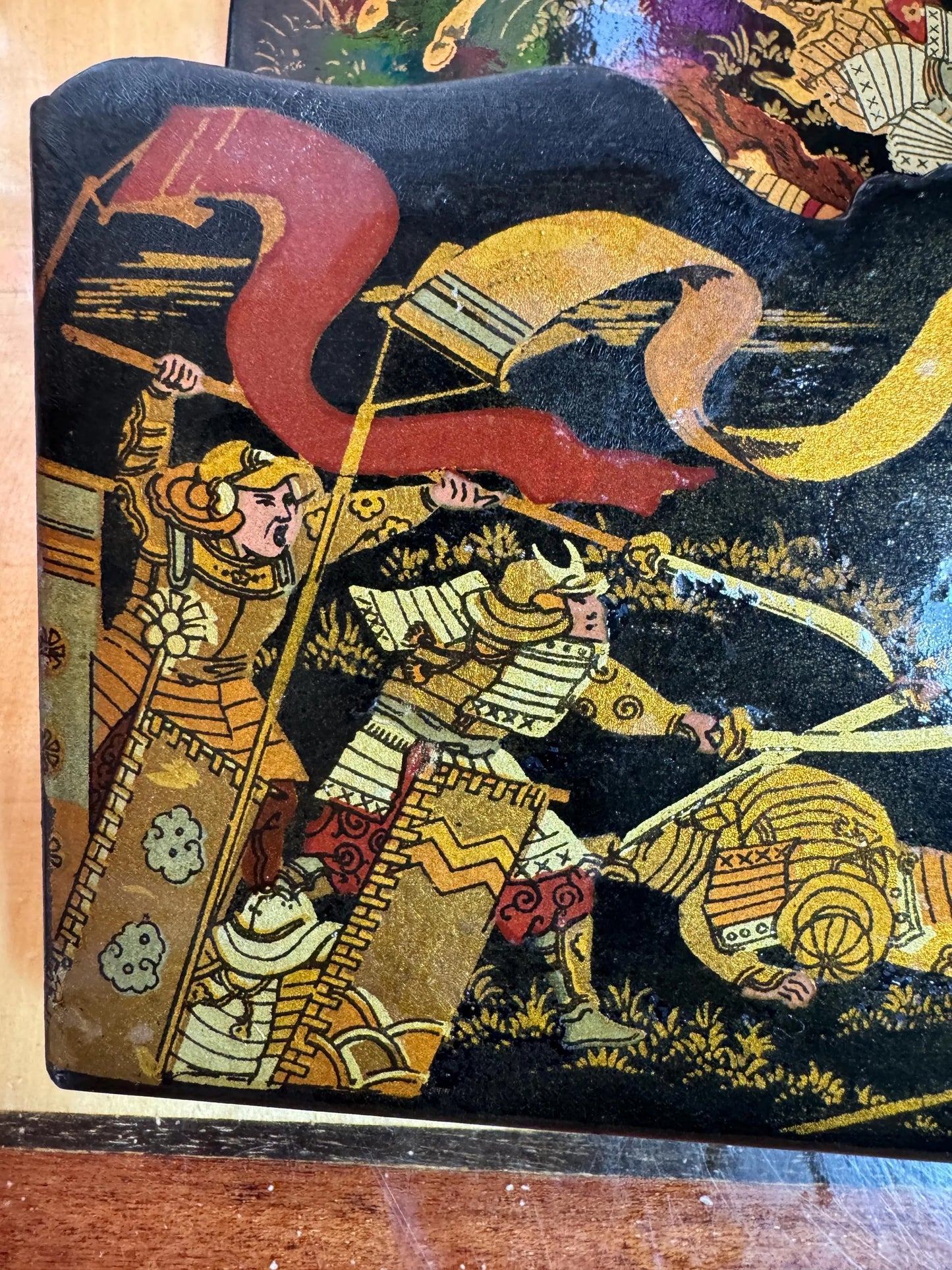 Antique Japonisme Samurai Letter Holder – Lacquered Papier-Mâché – c. 1870–1890