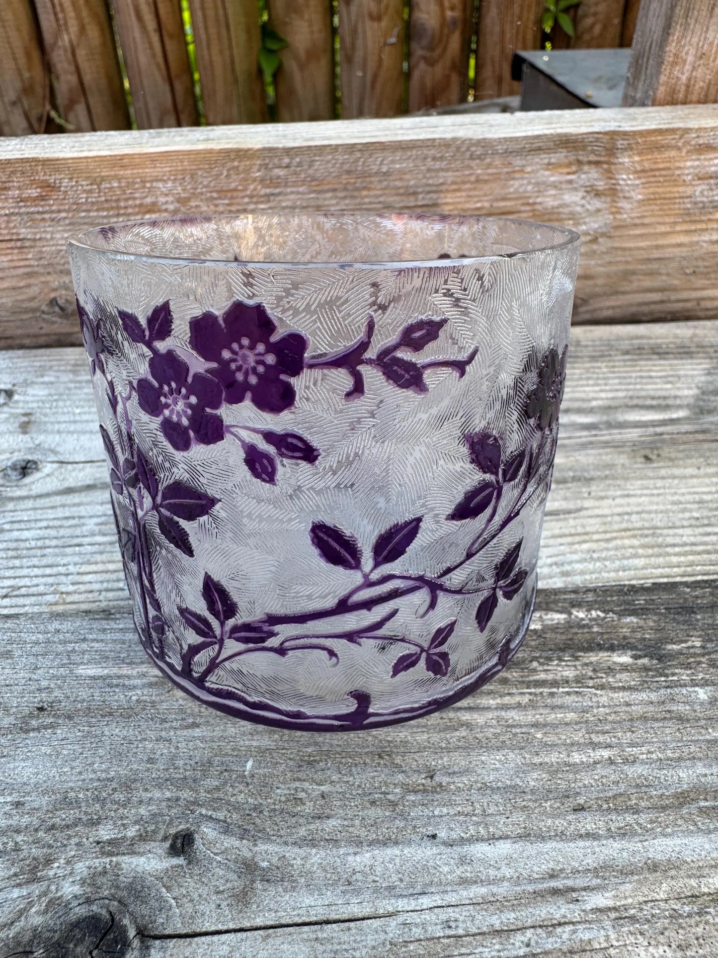 Antique Baccarat Crystal Vase – Églantier Pattern – Art Nouveau – France c. 1900
