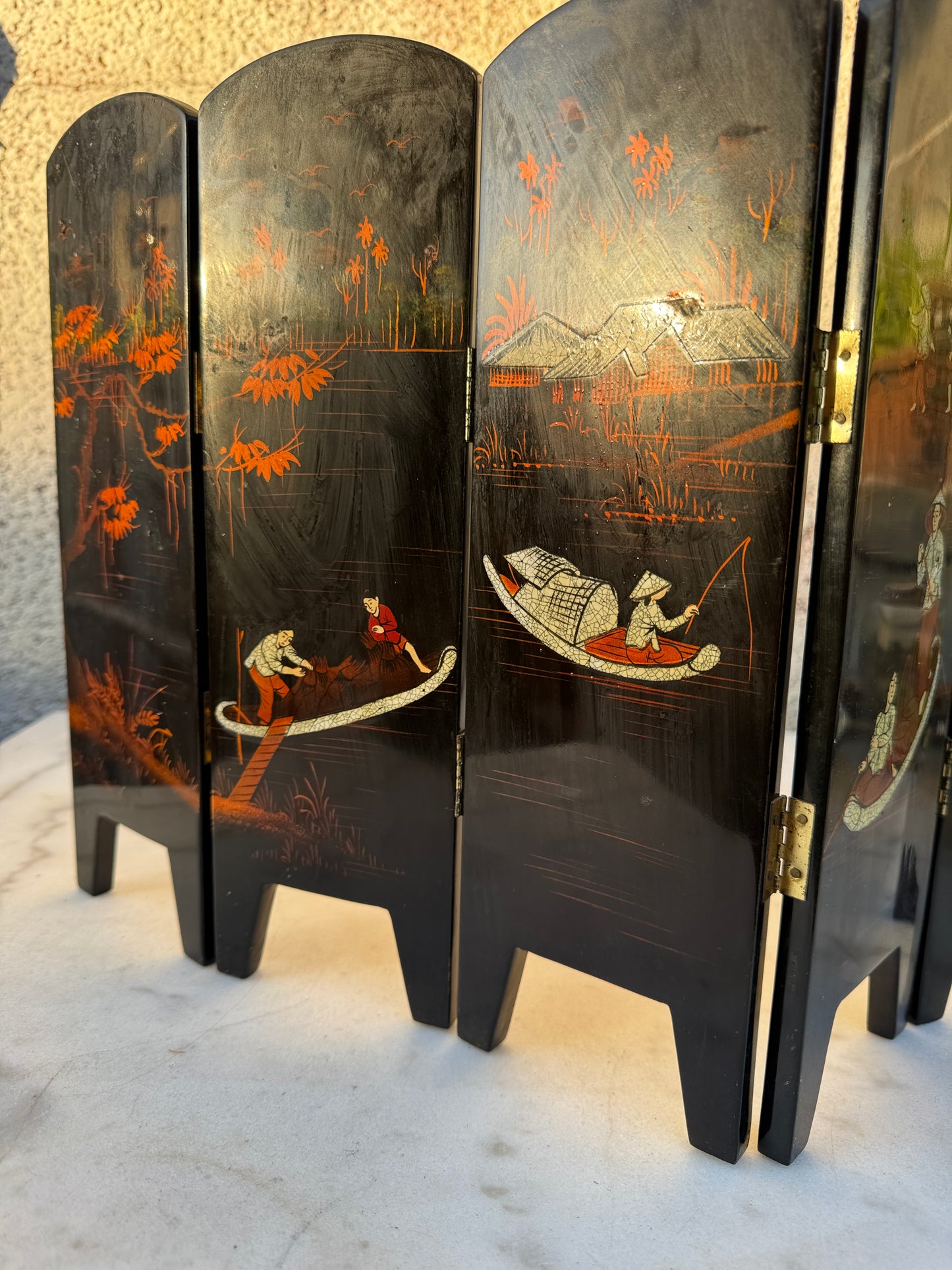 Vintage Vietnamese Lacquerware Folding Panel – Hand-Painted Double-Sided Screen