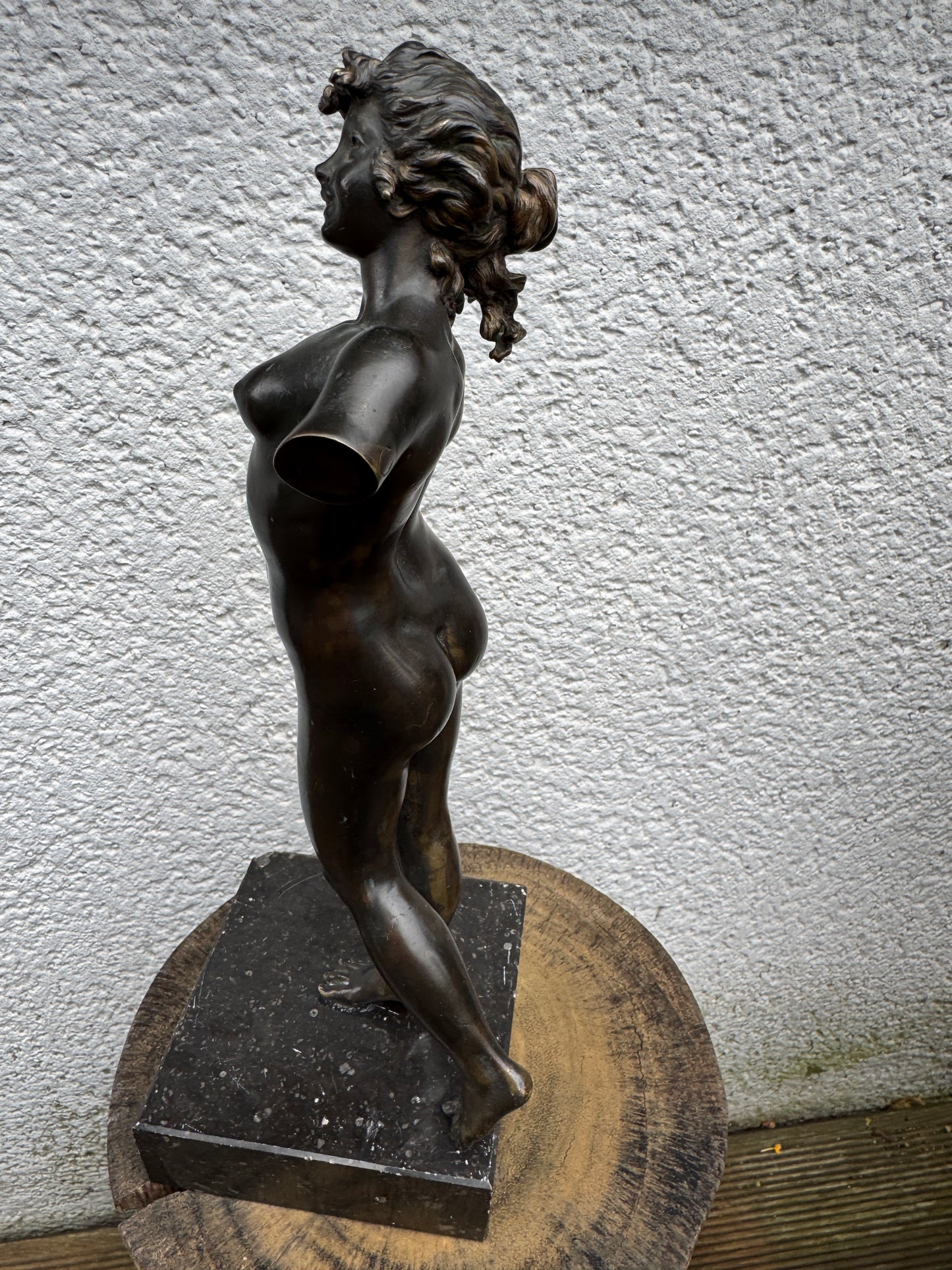 Antique Bronze Sculpture of a Woman – In the Style of Clodion – Art Nouveau – No. 326 – ca. 1900