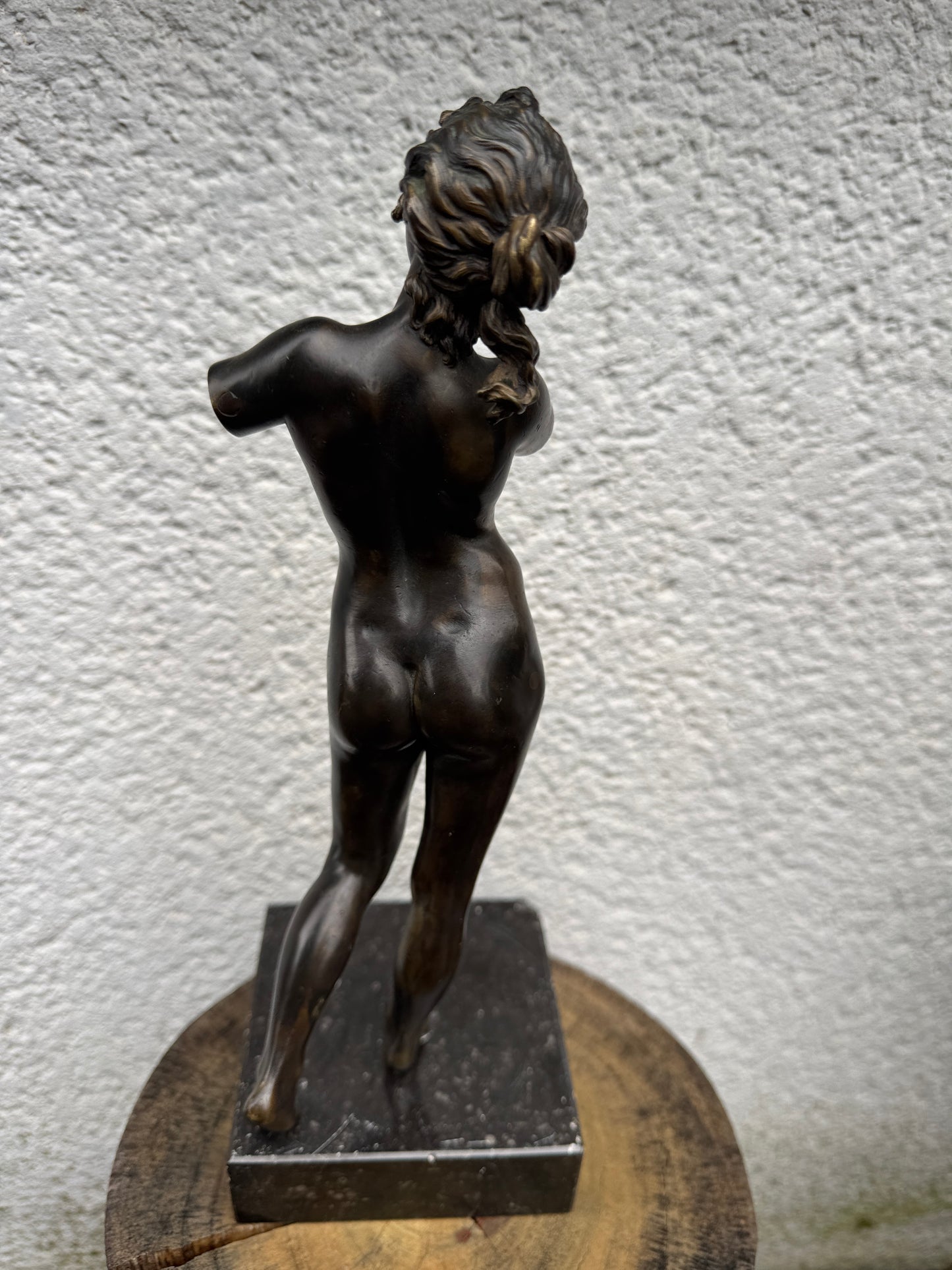 Antique Bronze Sculpture of a Woman – In the Style of Clodion – Art Nouveau – No. 326 – ca. 1900