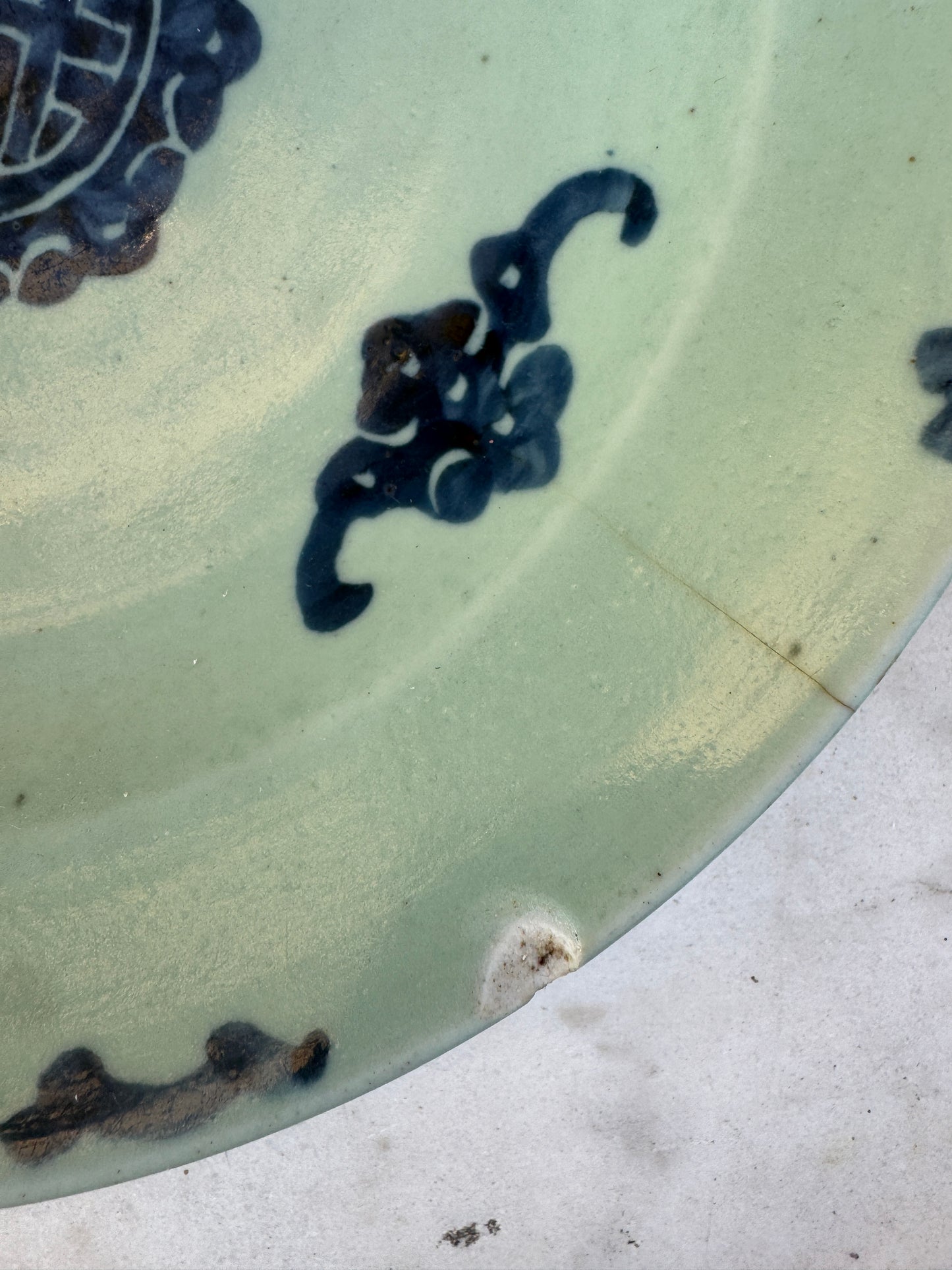 Antique Chinese Celadon Plate with Longevity Symbol – Blue Underglaze – 27 cm – Gallery Collection