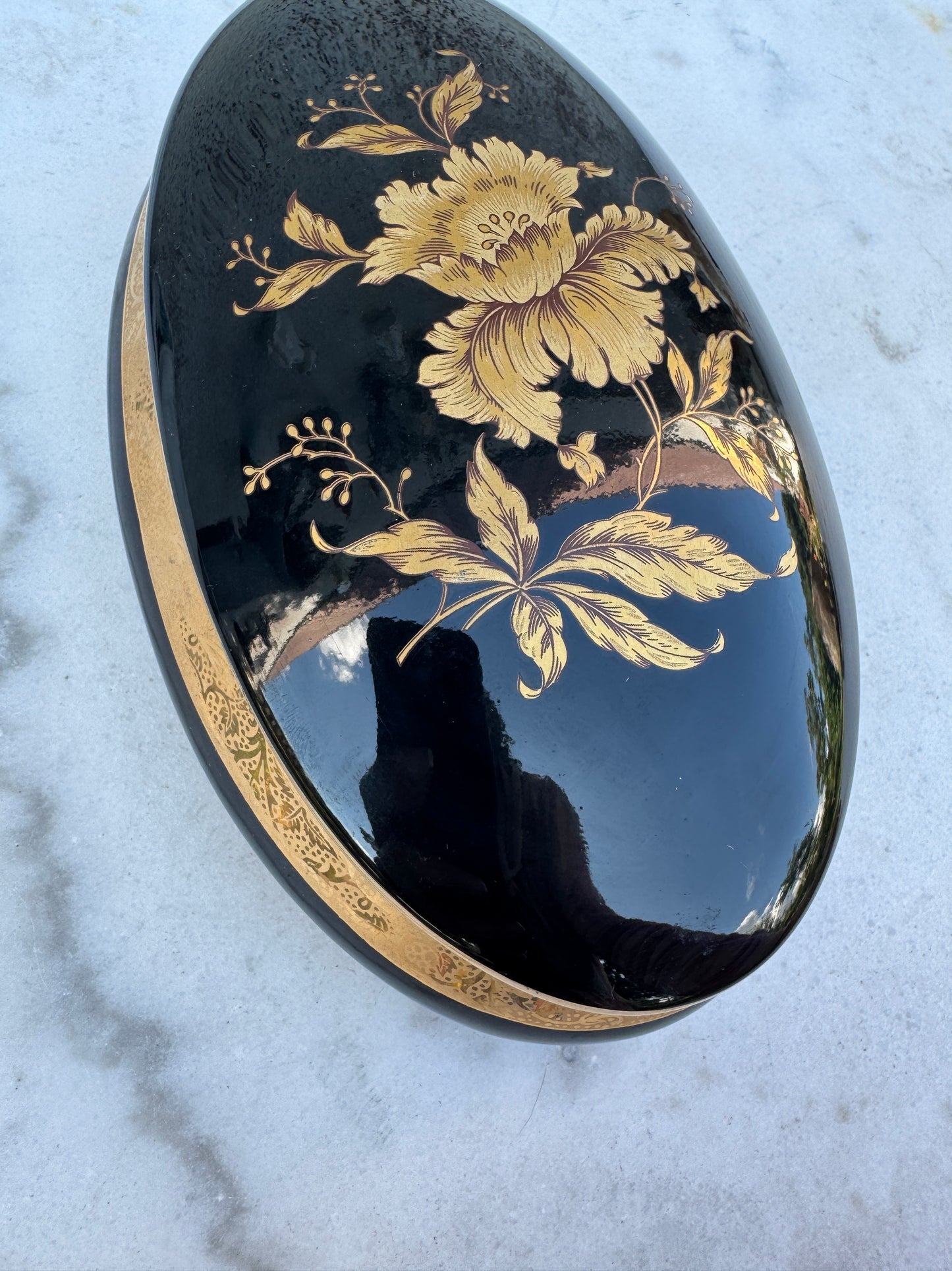 Elegant Limoges Black Porcelain Box with Gold Floral Design – MNP France
