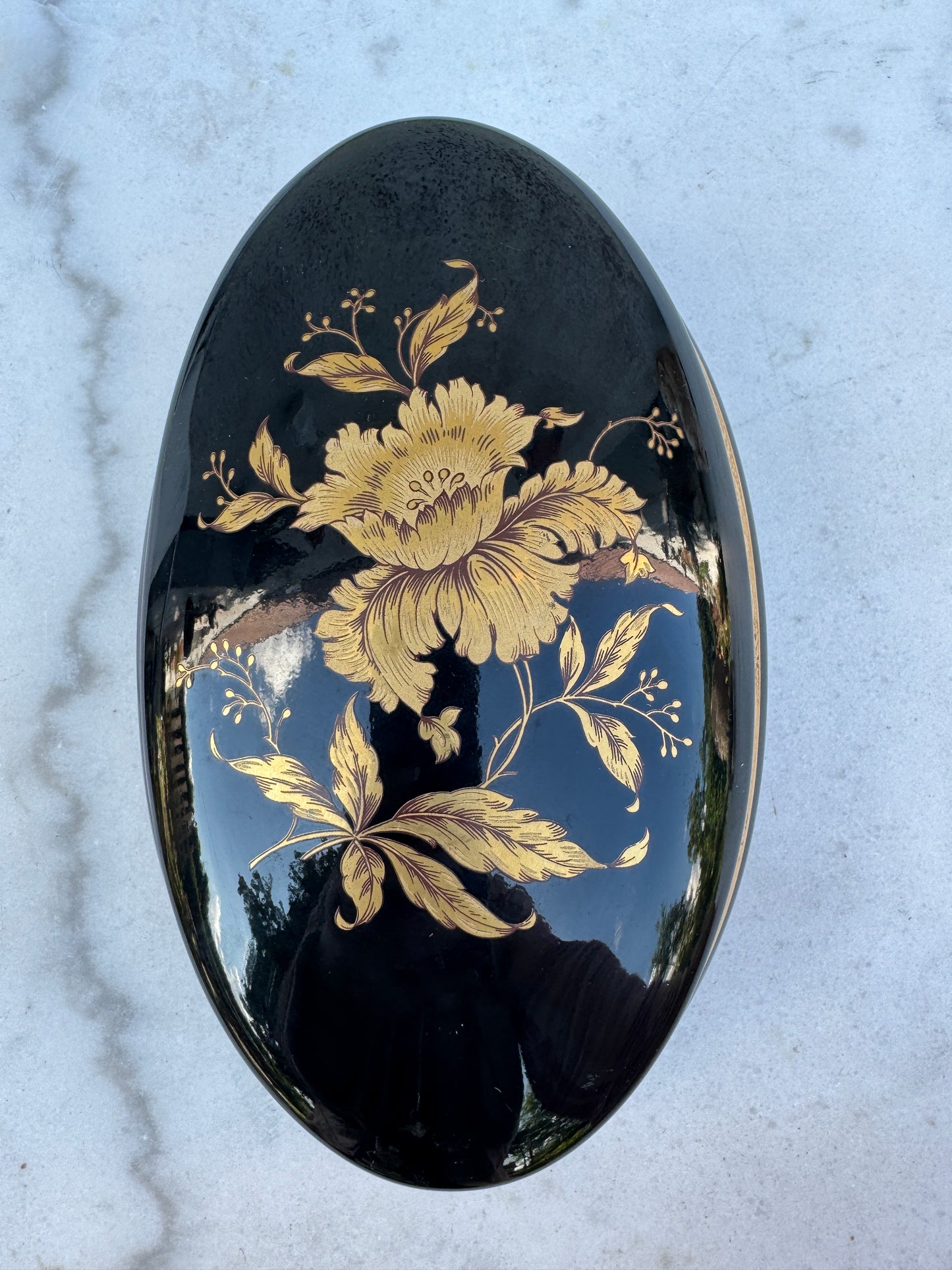 Elegant Limoges Black Porcelain Box with Gold Floral Design – MNP France