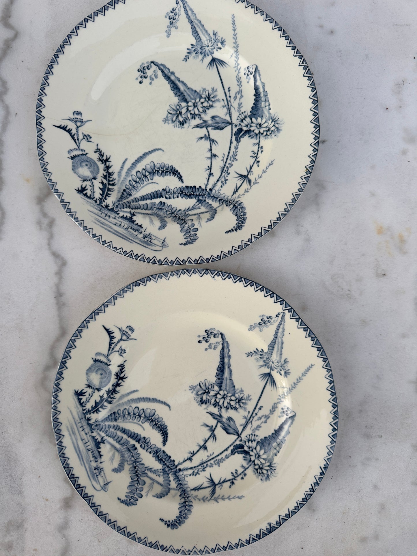 Antique French Terre de Fer Plate – “Indiana” Pattern – Blue & White Transferware – 24 cm – Late 19th Century