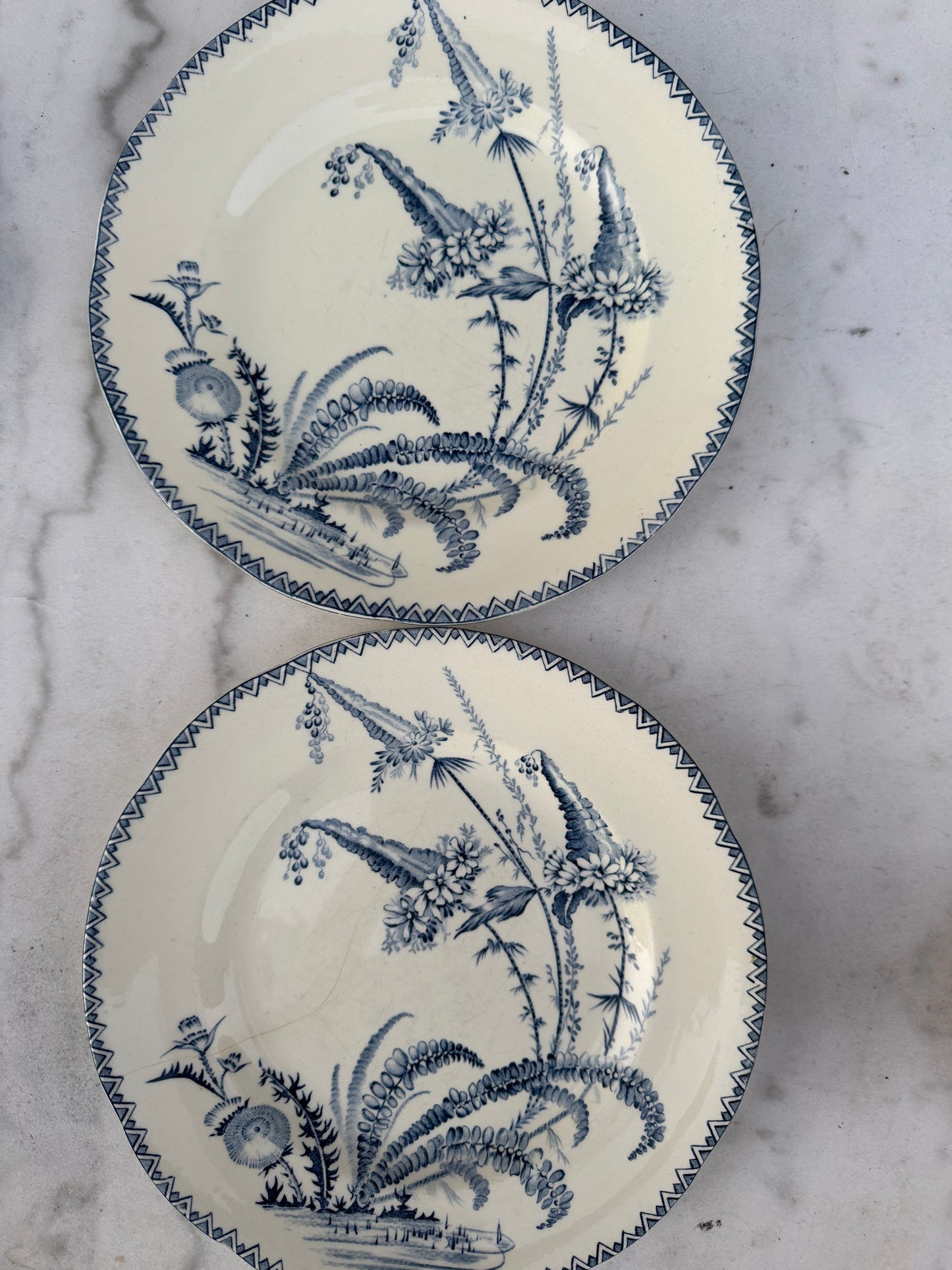 Antique French Terre de Fer Plate – “Indiana” Pattern – Blue & White Transferware – 24 cm – Late 19th Century