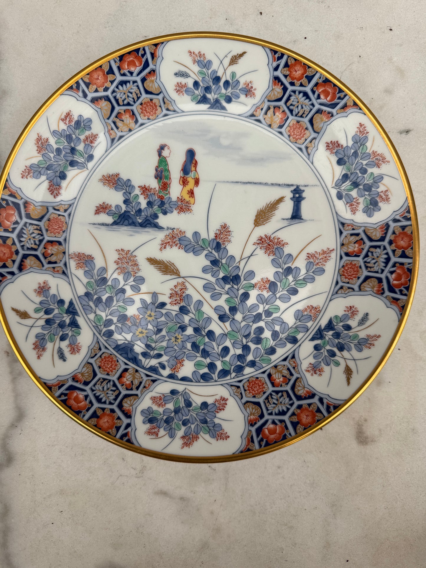 Vintage Japanese Imari Style Decorative Plate, Limited Edition Porcelain, 23 cm — Sold Individually