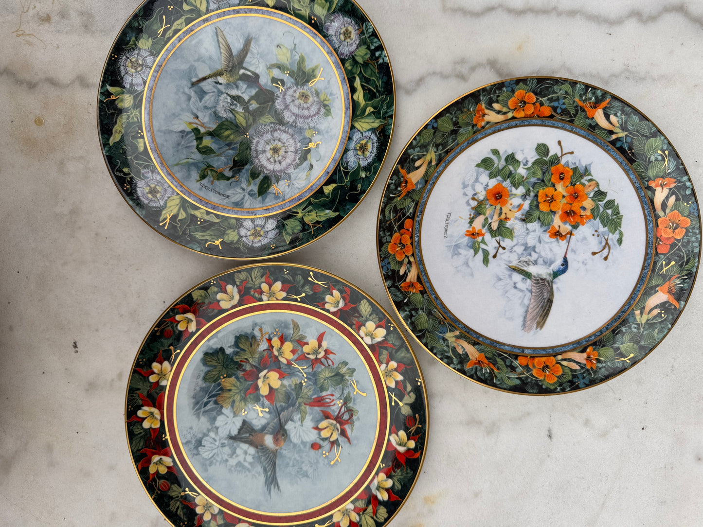 Royal Doulton Hummingbird Plate, Franklin Mint Limited Edition, Fine Bone China, 21 cm — Sold Individually