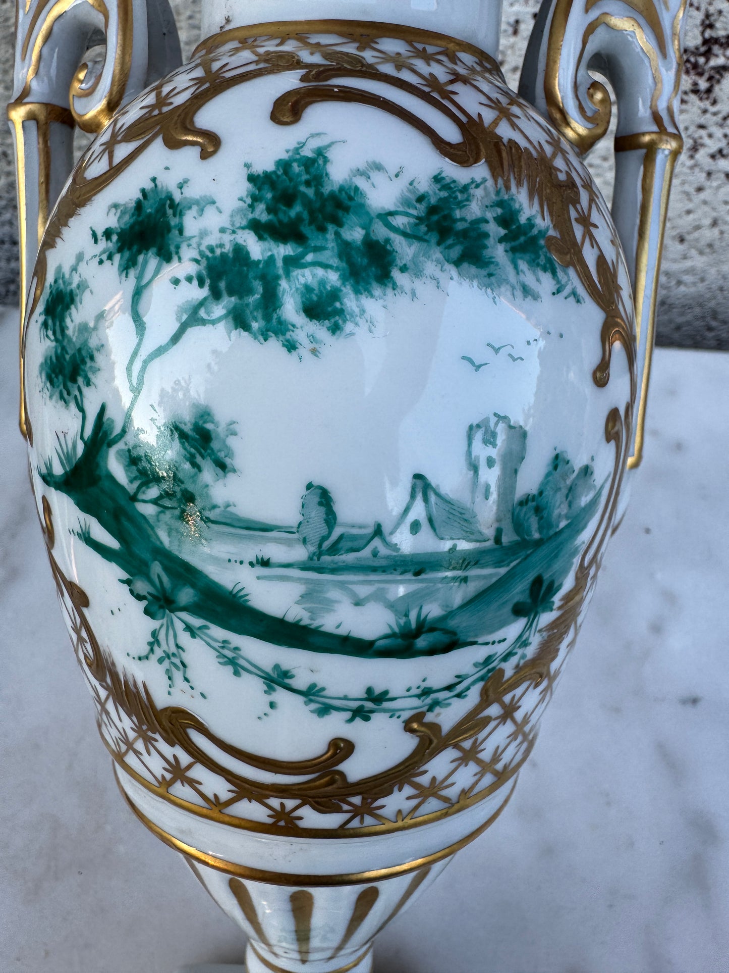 Antique French Porcelain Vase – Paris Décor Main – 30.5 cm