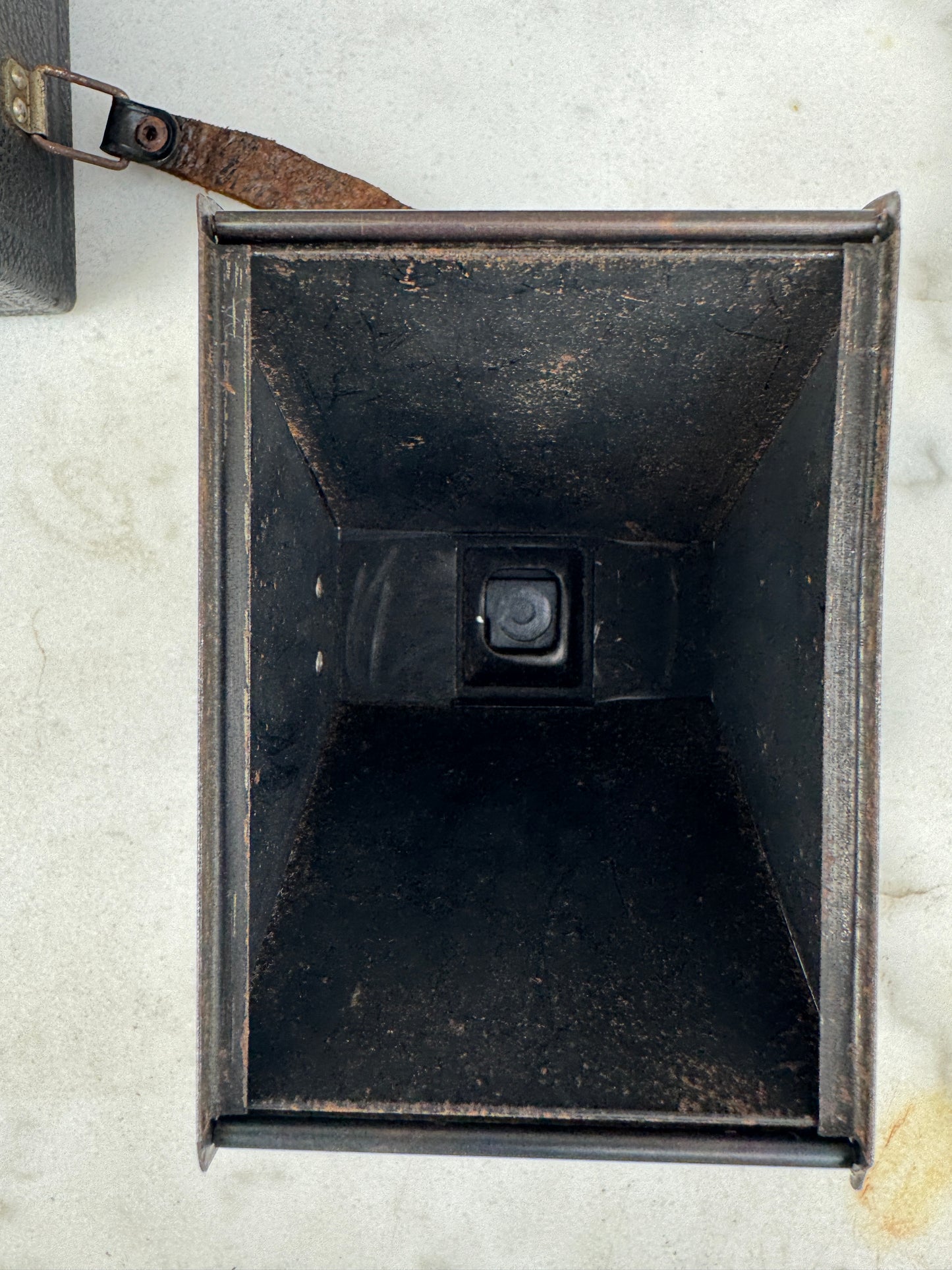 Zeiss Ikon Box-Tengor 54/2 Camera – 1930s German Medium Format with Case