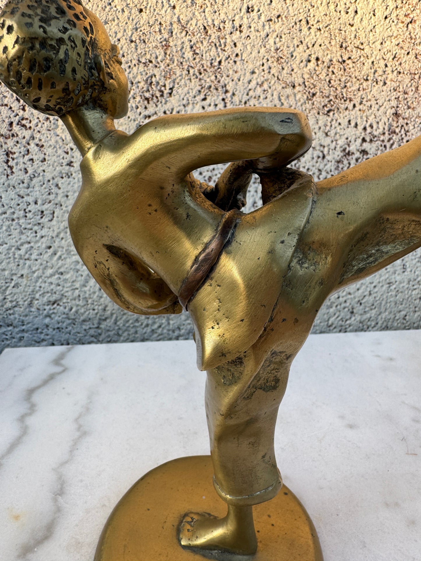 Solid Bronze Karate Figurine – Martial Arts Sculpture, 25x19 cm