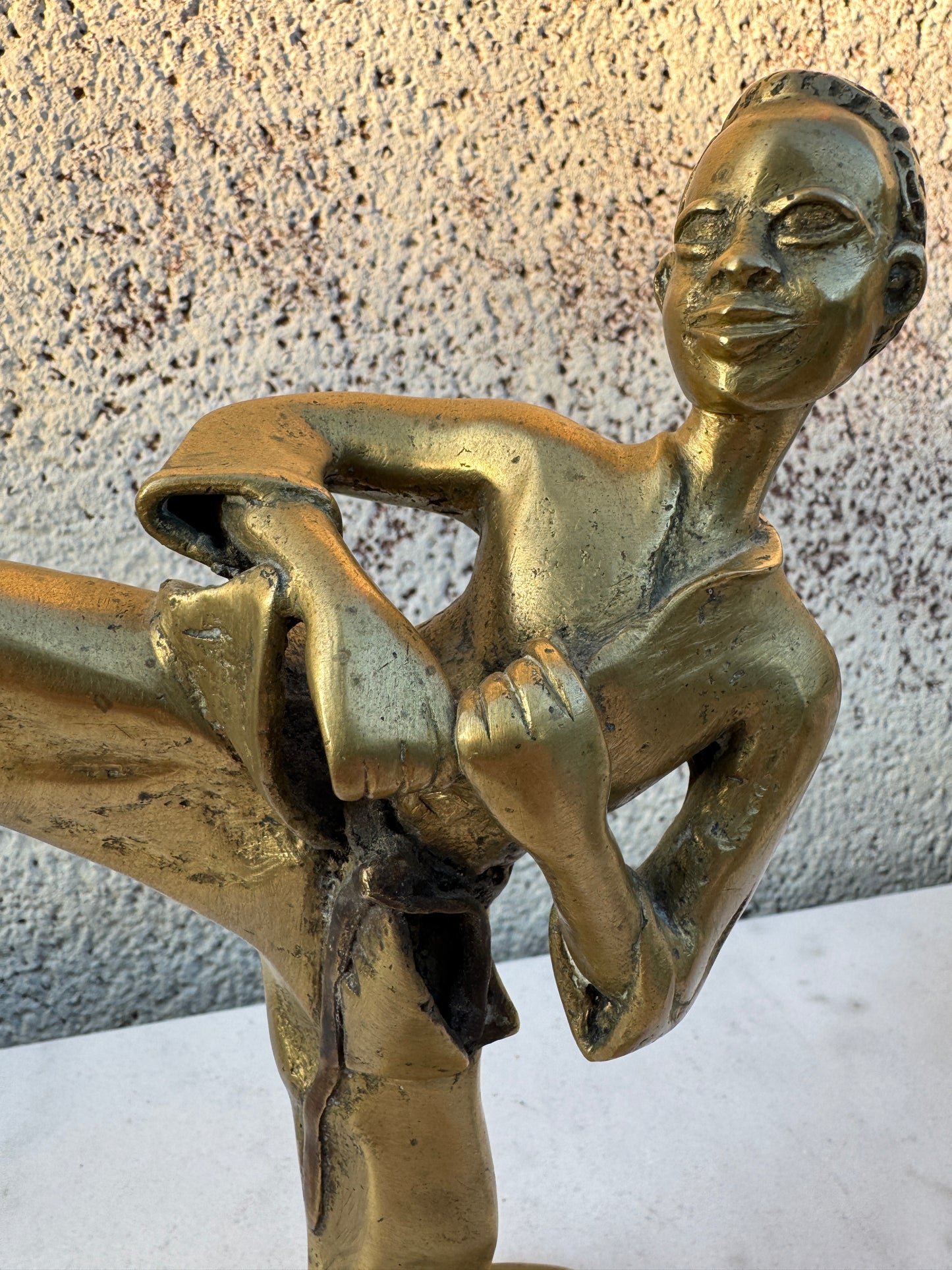 Solid Bronze Karate Figurine – Martial Arts Sculpture, 25x19 cm
