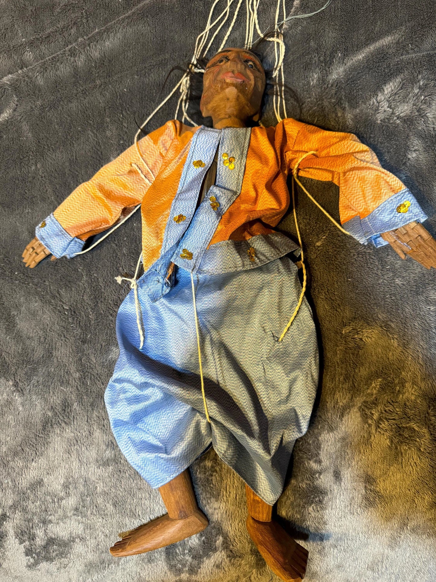 Vintage Hand-Carved Marionette Puppet – Southeast Asian Wayang Style – Movable Eyes & Mouth