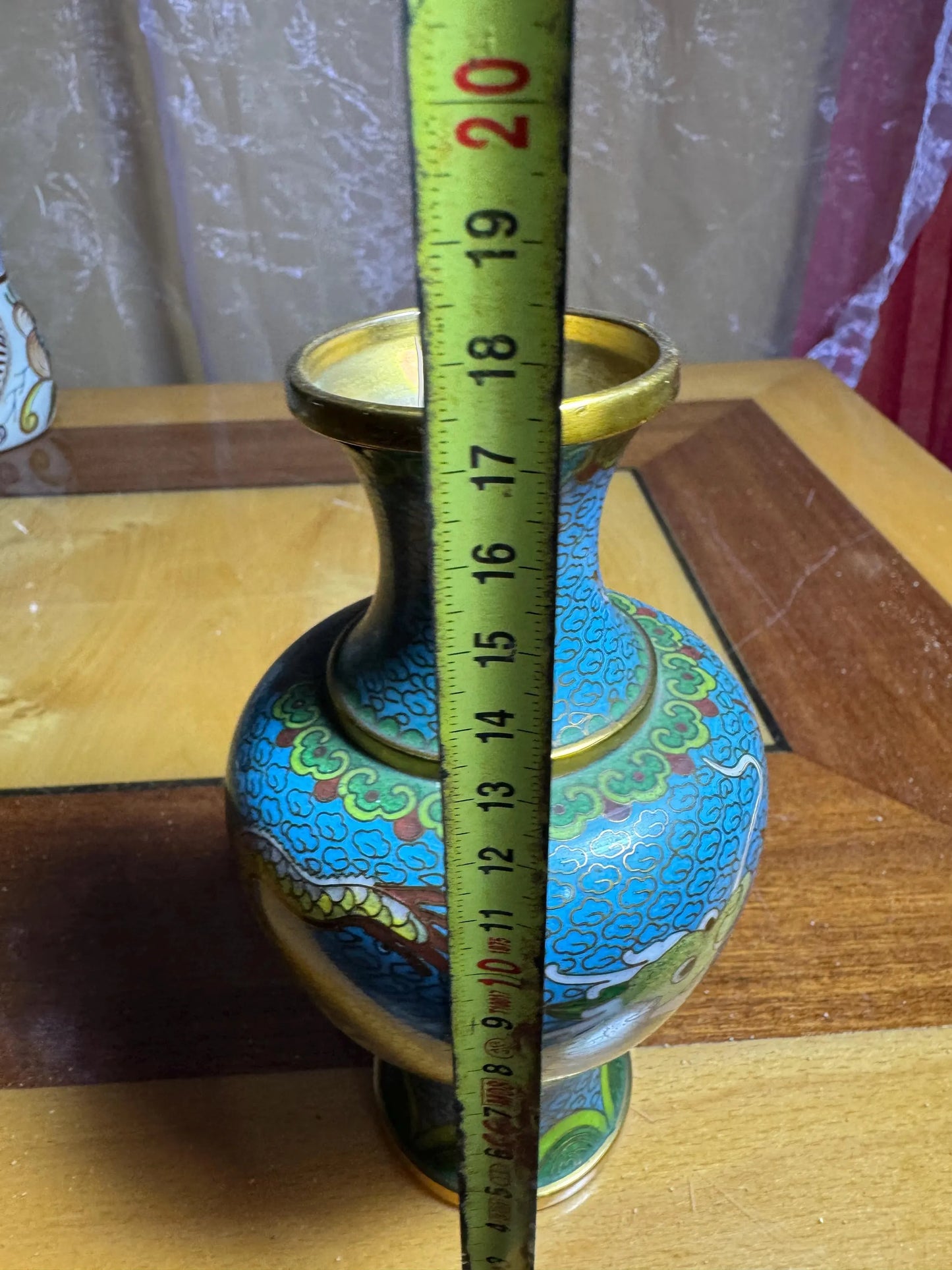 Chinese Cloisonné Vase with Dragon – Turquoise Enamel – Mid-20th Century – 17 cm