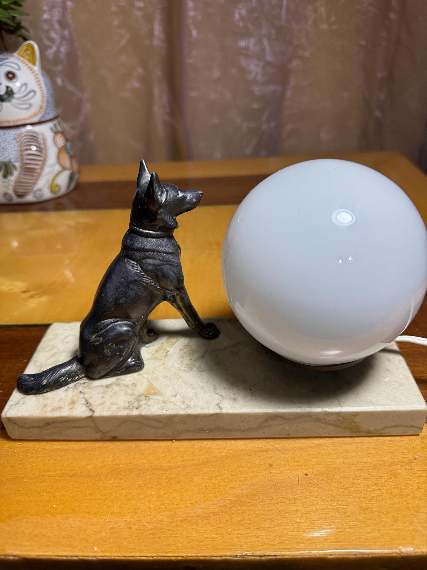Art Deco Bronze Dog Table Lamp with Marble Base – Signed T.E.D.D. – 1930s French Lighting