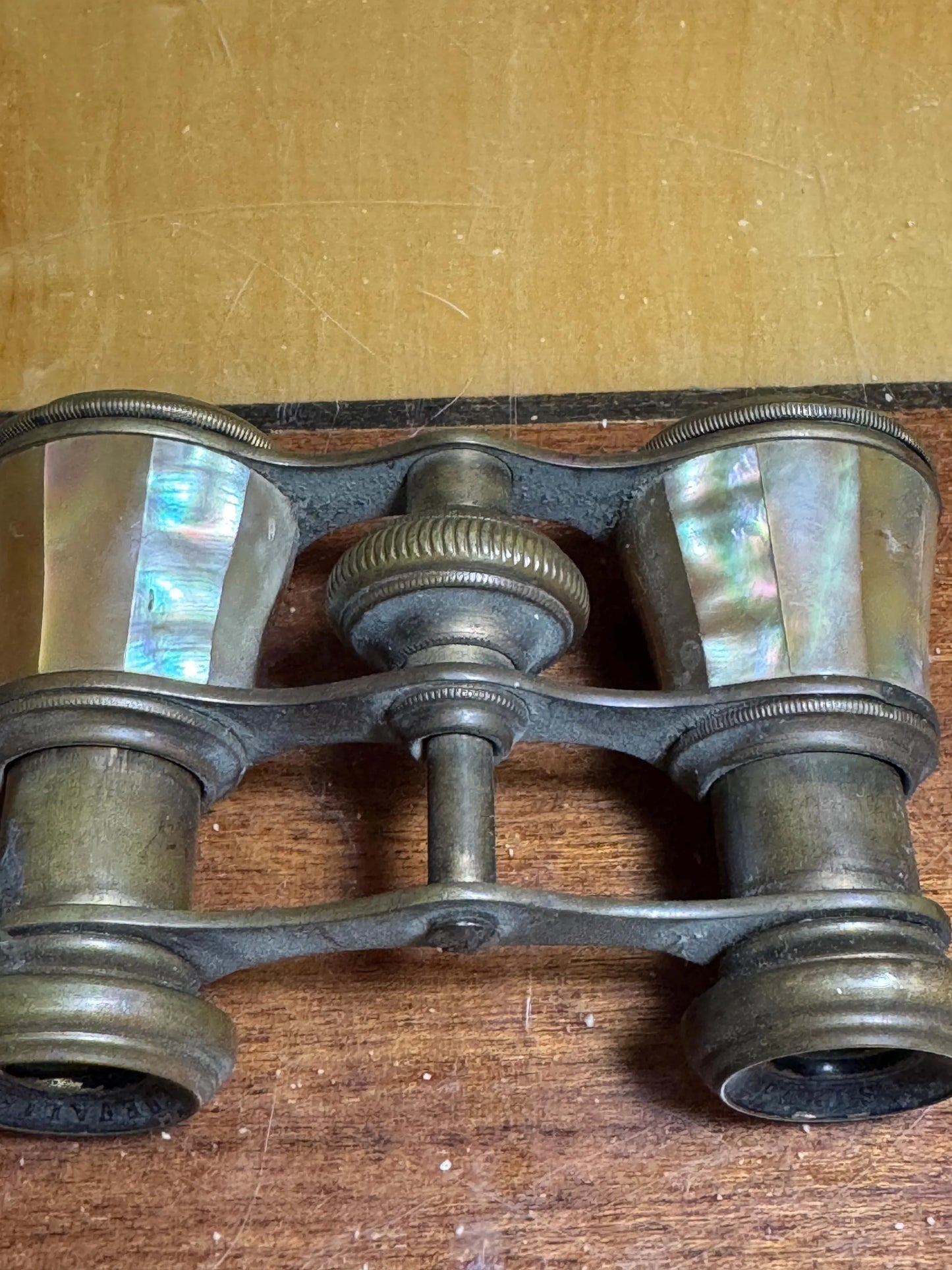 Antique Chevalier Paris Opera Glasses – Mother of Pearl – Late 19th Century French Theater Binoculars – 6 cm