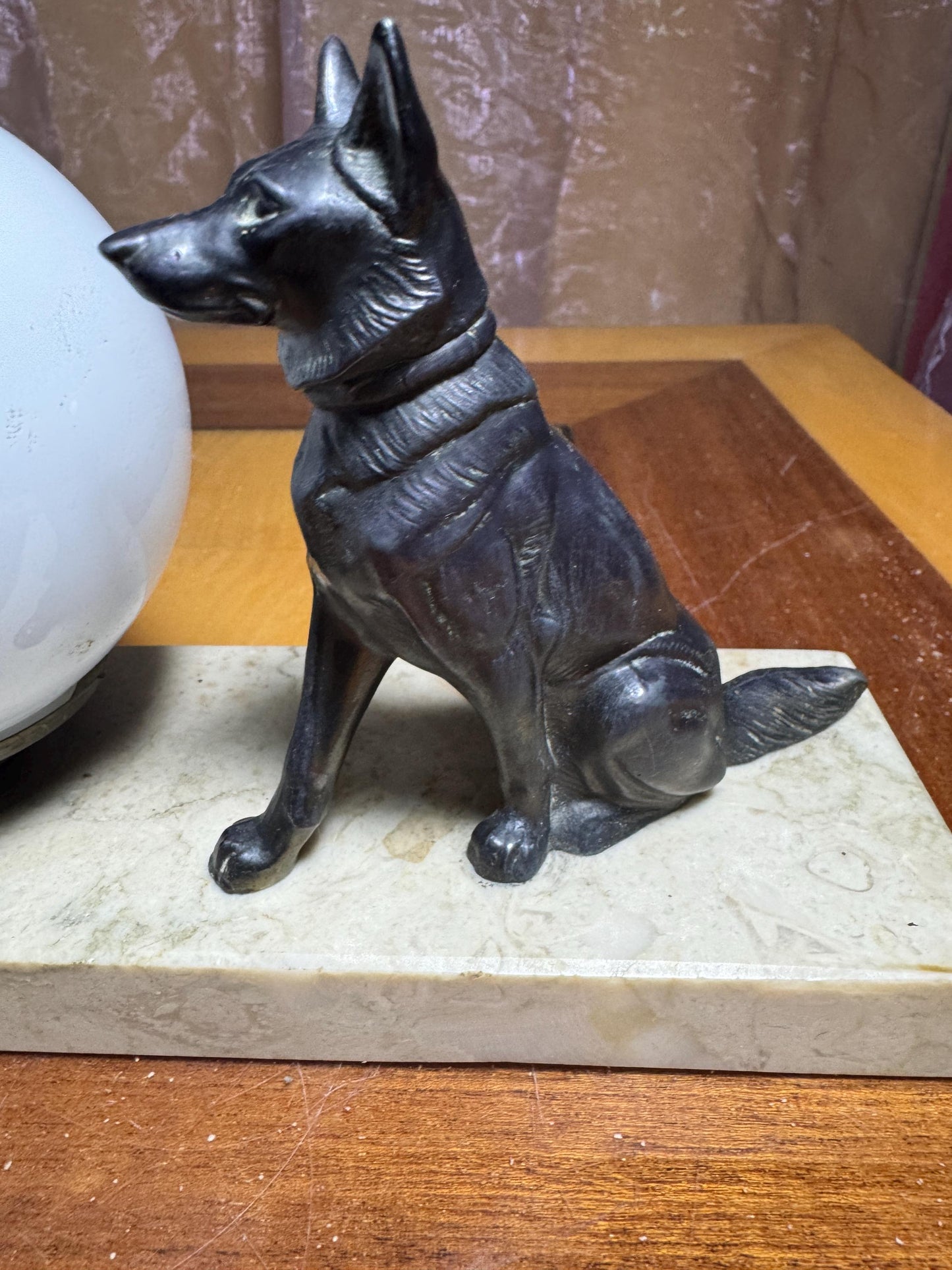 Art Deco Bronze Dog Table Lamp with Marble Base – Signed T.E.D.D. – 1930s French Lighting