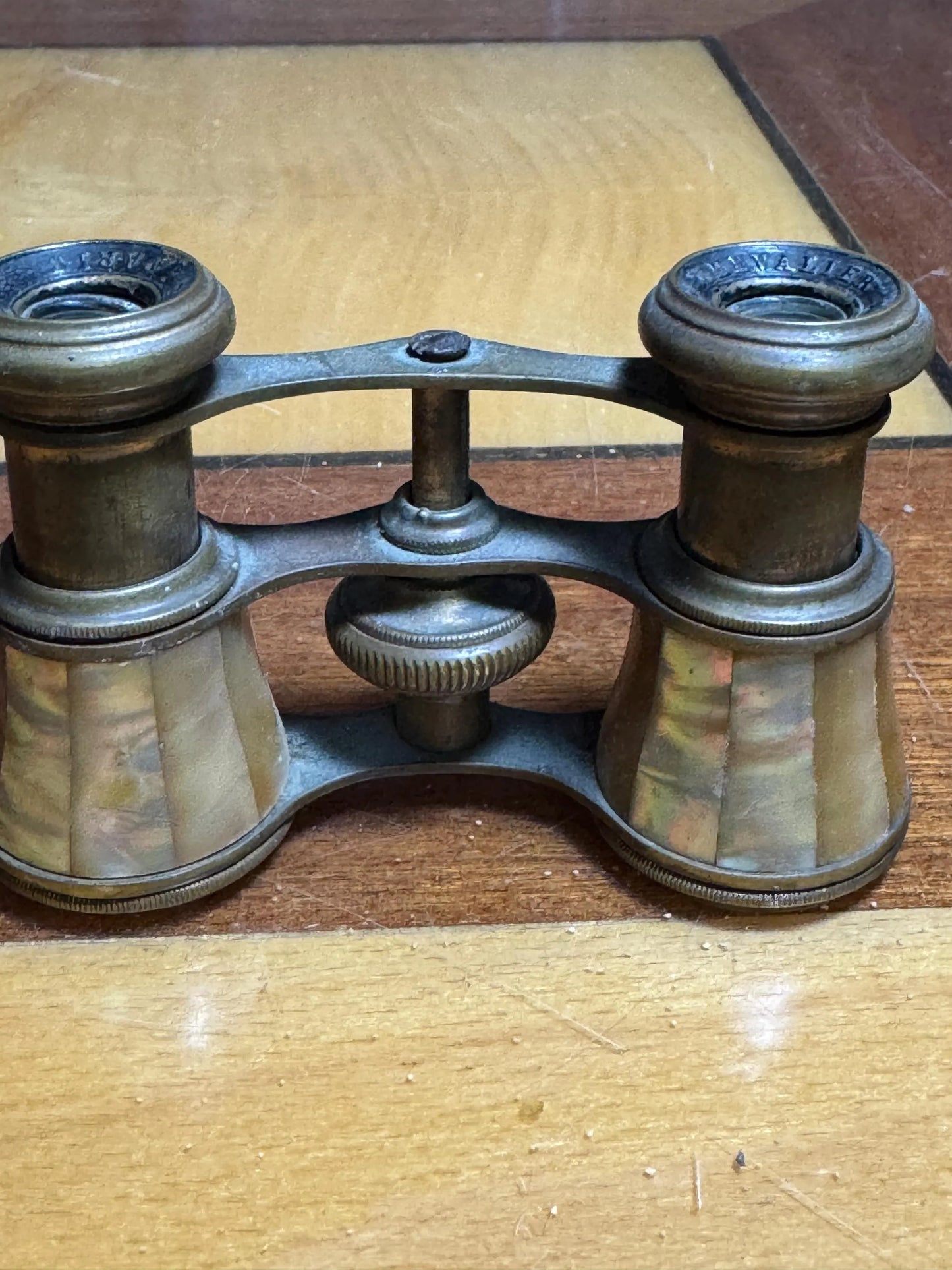 Antique Chevalier Paris Opera Glasses – Mother of Pearl – Late 19th Century French Theater Binoculars – 6 cm