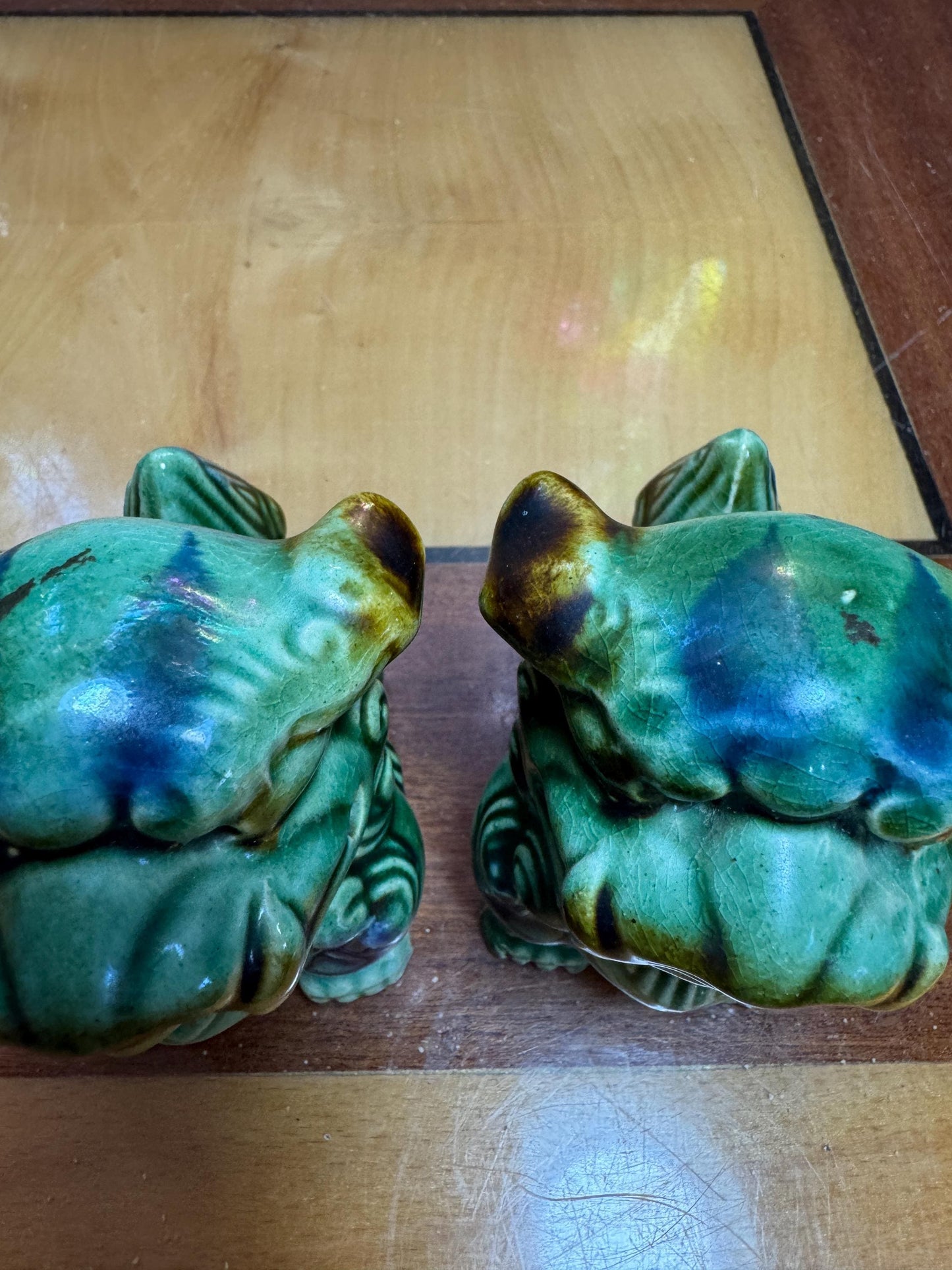 Pair of Vintage Chinese Foo Dogs – Green Glazed Ceramic Fu Lions – 9 cm Guardian Statues – Feng Shui Decor