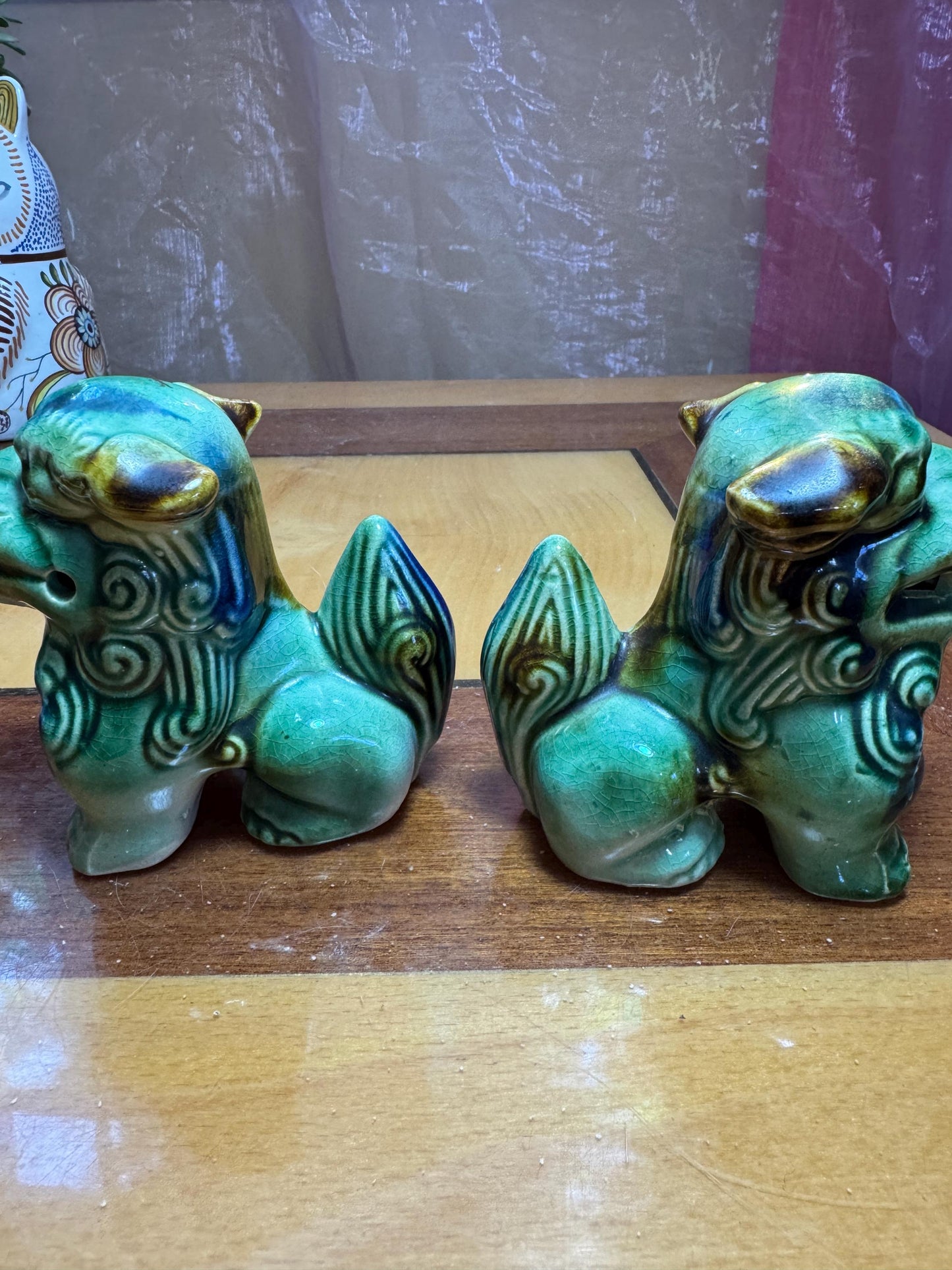 Pair of Vintage Chinese Foo Dogs – Green Glazed Ceramic Fu Lions – 9 cm Guardian Statues – Feng Shui Decor