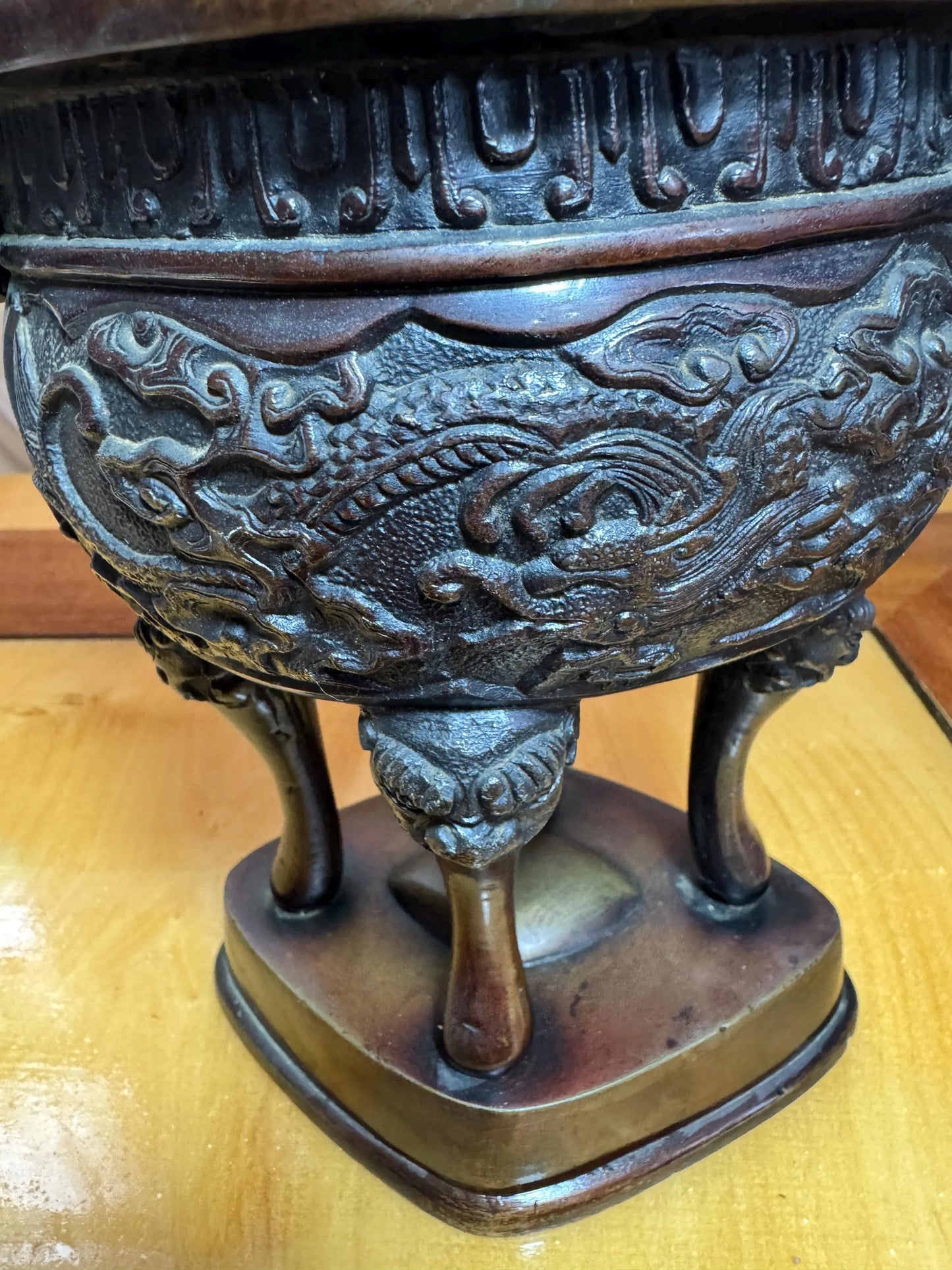 Vintage Chinese Bronze Incense Burner with Kirin Finial – Dragon Motif Censer