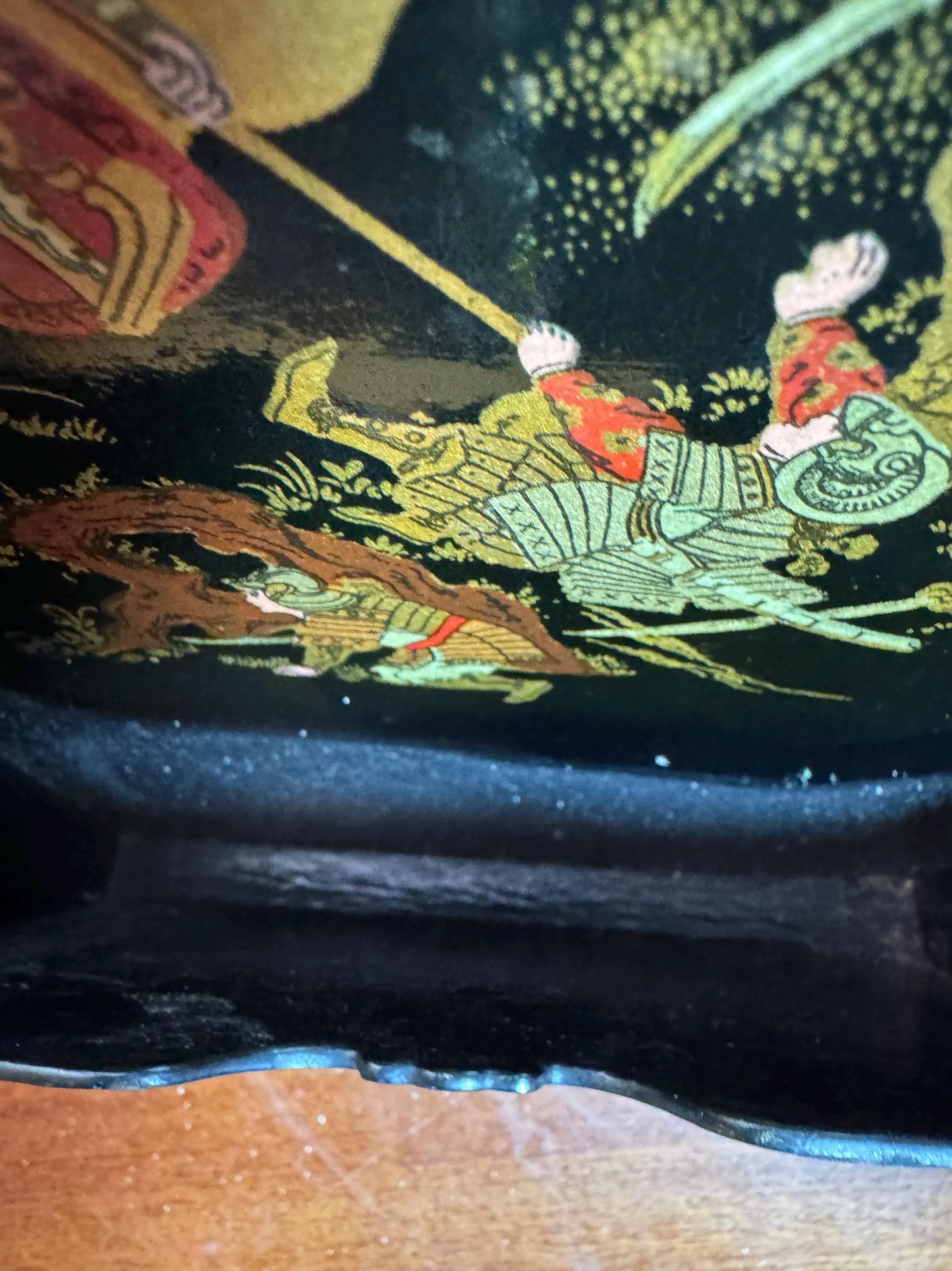Antique Japonisme Samurai Letter Holder – Lacquered Papier-Mâché – c. 1870–1890