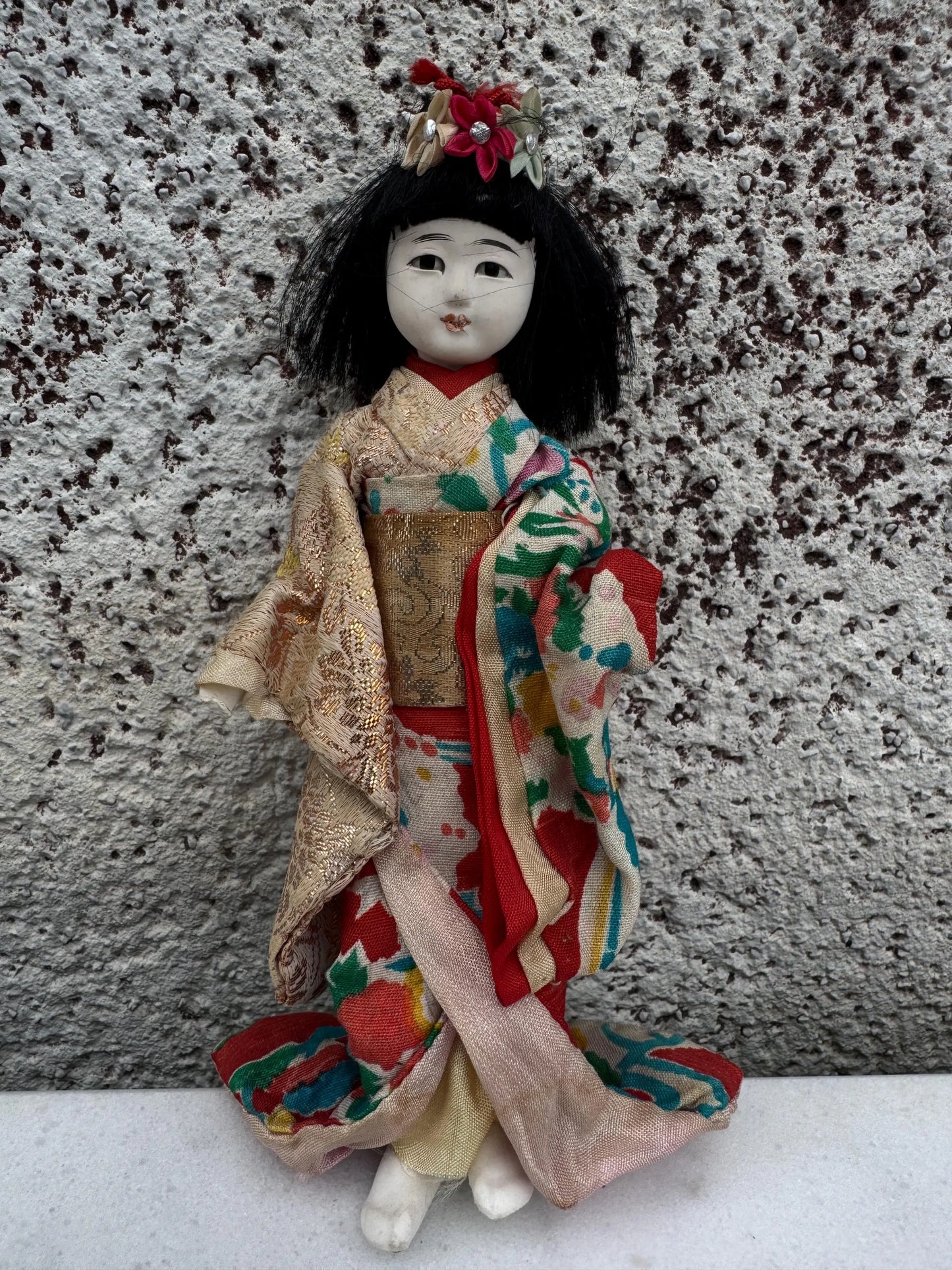 Vintage Japanese Kimono Doll – 1930s Hand-Painted Bisque, 20 cm